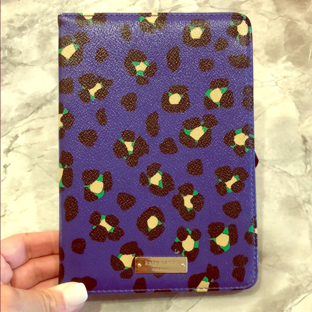 Kate Spade mini ipad 2. Like new!!!